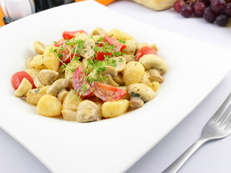 Marinirane gljive na želeu od rukole s kapeštantom