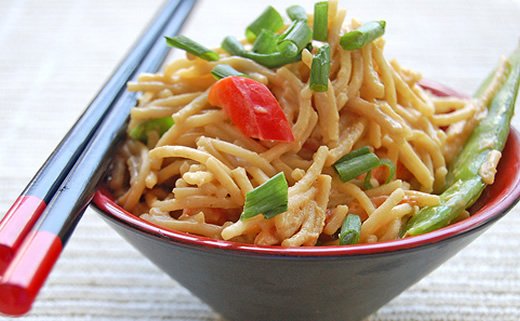 Tajlandski rezanci s gljivama