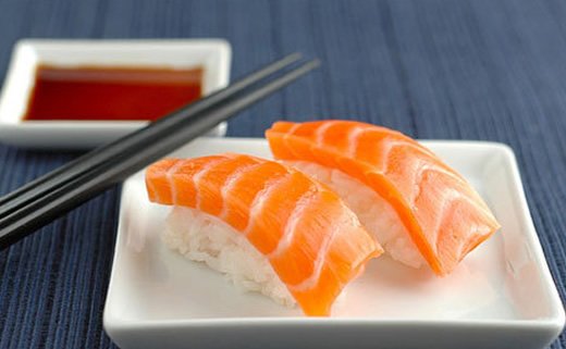 Sushi od dimljenog lososa