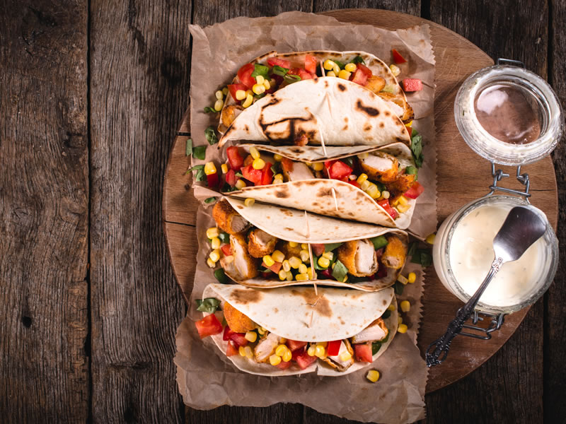 Tortilja punjena grahom i sirom