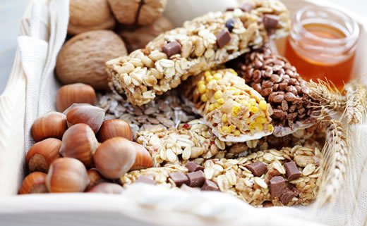 Energetske čokoladice od jagoda i zobi (dijeta 5 faktora)