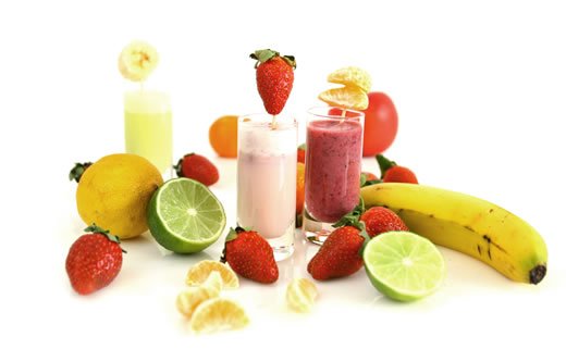 Smoothie s bananom i bobičastim voćem (Abs dijeta)
