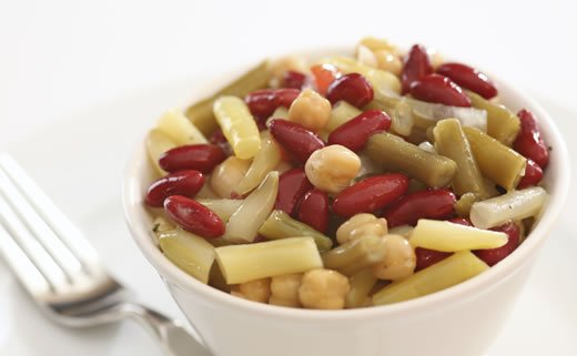 Salata od rajčice, graha i mahuna