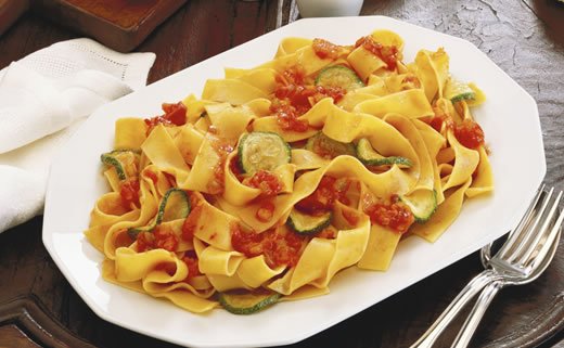 Čili tagliatelle sa smokvama