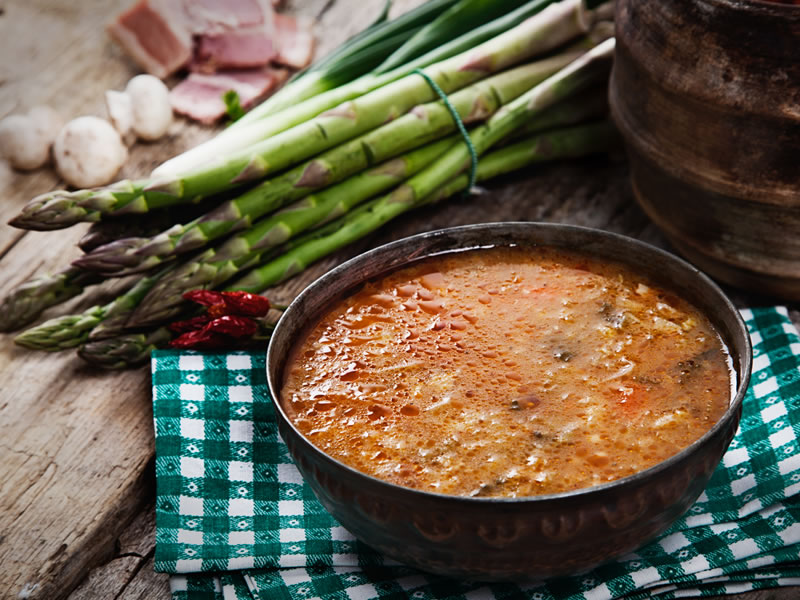 Gulaš od teletine i špinata