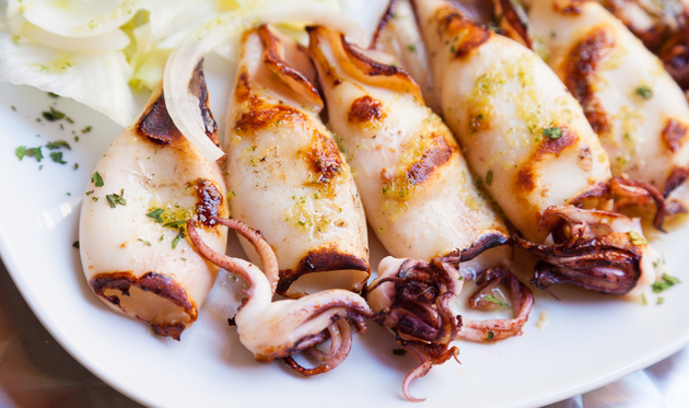 Lignje u bijelom vinu