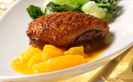 Junetina s narančom i zelenom paprikom