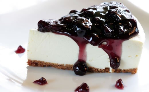 Kolač od sira s preljevom od borovnica