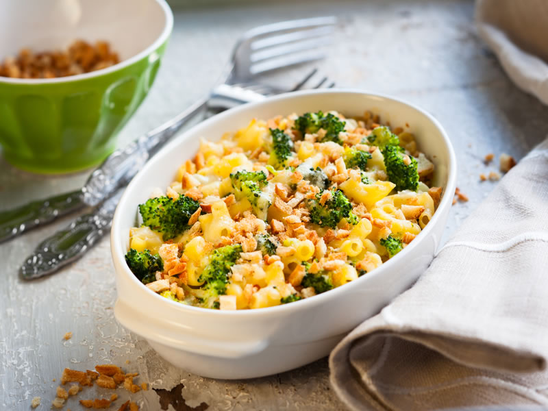 Penne s brokulom i pancetom