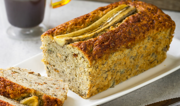 Kruh od banane i badema