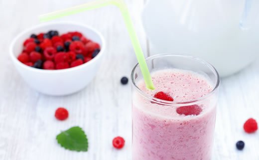 Smoothie od kupina i jabuke