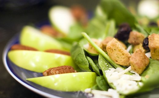 Salata sa šipkom i špinatom