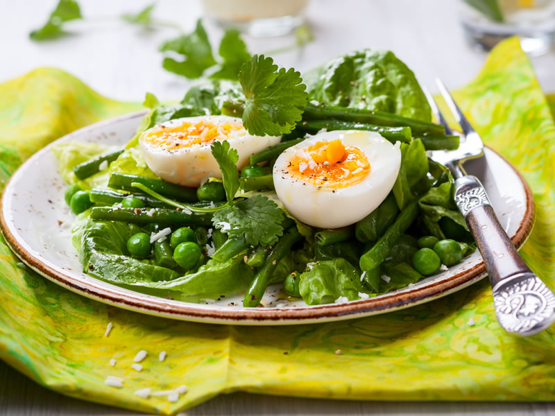 Proljetna salata s graškom i metvicom