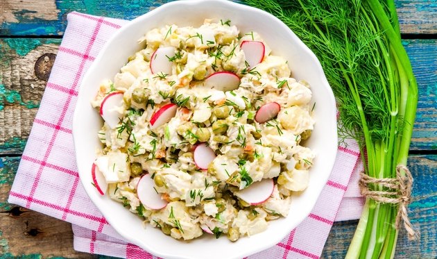 Salata od rotkvica i kuhanih jaja