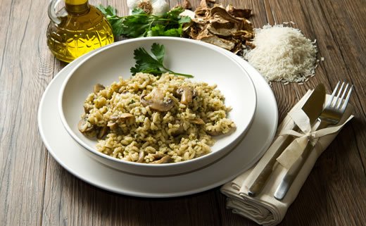 Rižoto sa špinatom i gljivama