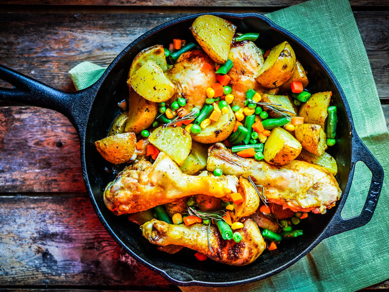 Hrskava piletina s krumpirom i gljivama