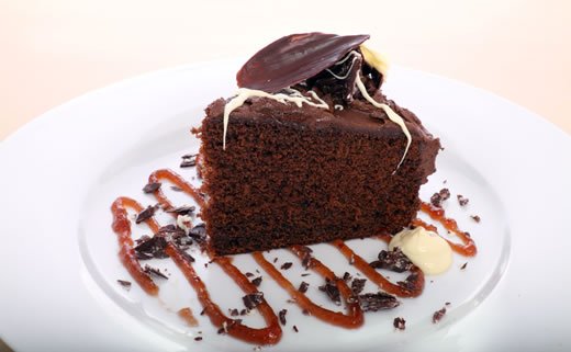 Čokoladni kolač s glazurom od čokolade