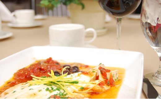 Začinjeni pečeni halibut