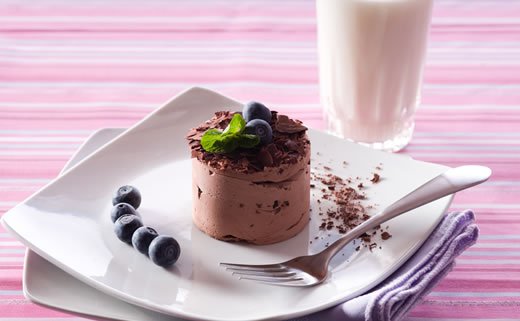 Čokoladni mousse s borovnicama