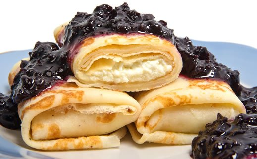 Palačinke s preljevom od borovnica