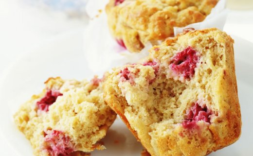 Muffini od malina i oraha
