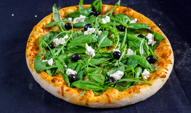 Pizza sa špinatom i gljivama