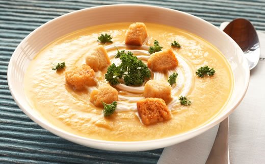 Juha od đumbira i mrkve