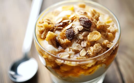 Granola s orašastim plodovima
