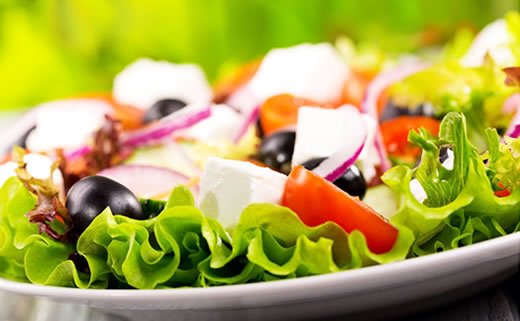 Salata od brokule i feta sira