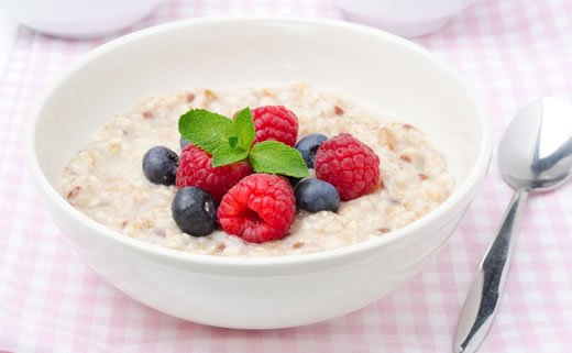 Jutarnja quinoa s voćem