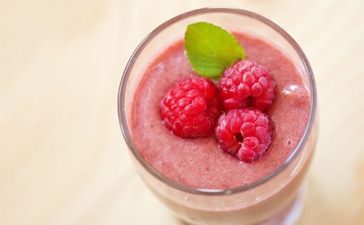 Super smoothie s bobičastim voćem