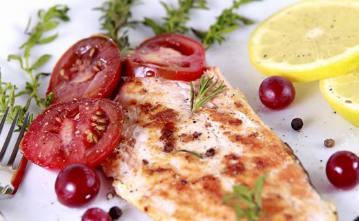 Piletina u umaku od brusnica