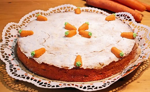 Torta od mrkve i pistacija