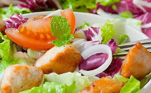 Salata od lososa i šparoga