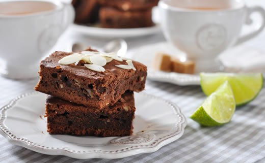 Kolač od čokolade i banane