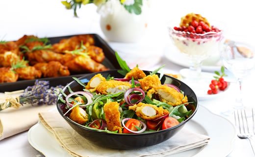 Salata od piletine i ljetnog voća