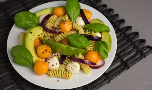 Tjestenina s dinjama i piletinom