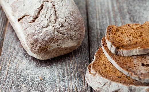 Kruh od bundeve i pinjola