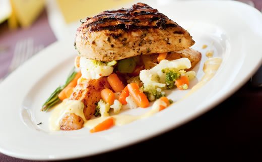 Tuna s lanenim sjemenkama