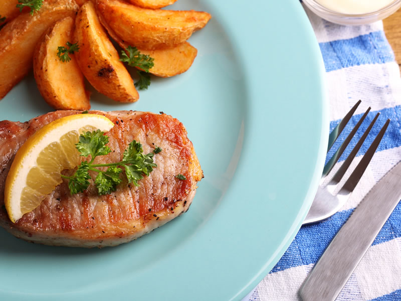 Svinjski kotleti s narančom