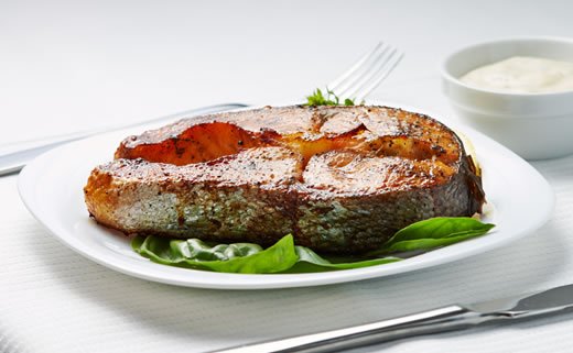 Losos s limetom i češnjakom