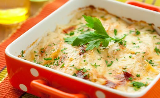 Zapečeni špinat, slanina i artičoke