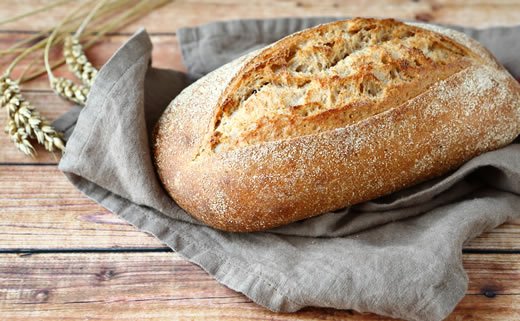 Kruh od zobenih pahuljica i meda