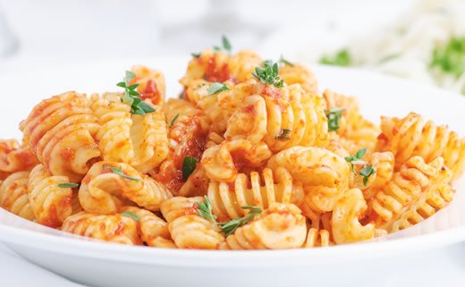 Tjestenina od tune i rajčice