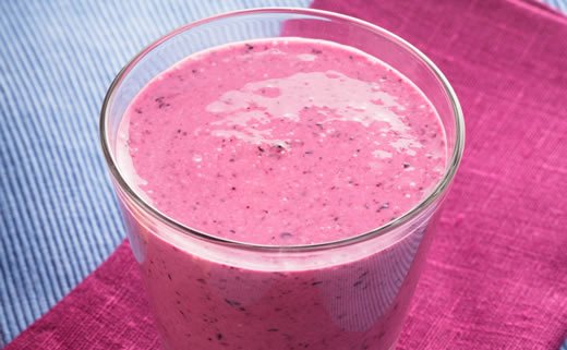 Smoothie od banane i trešanja