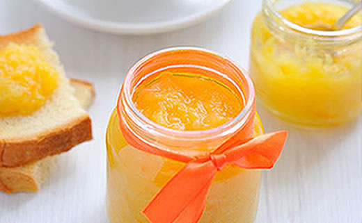 Namaz od ananasa i banana