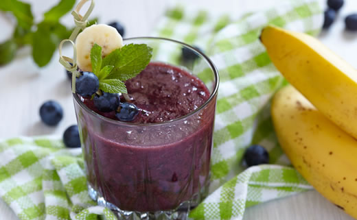 Smoothie od borovnica, avokada i banane