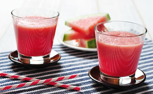 Jednostavan ljetni smoothie
