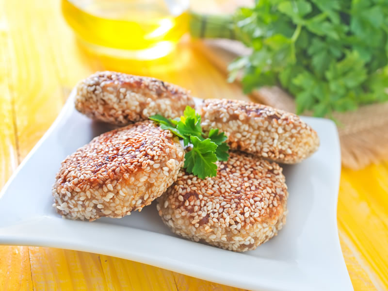 Pljeskavice od češnjaka, tikvica i quinoe