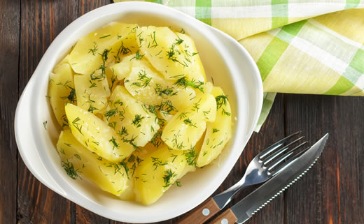 Salata od krumpira, jaja i celera